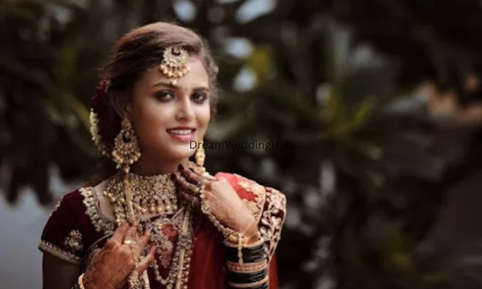 Amrutas Hair  beauty Salon